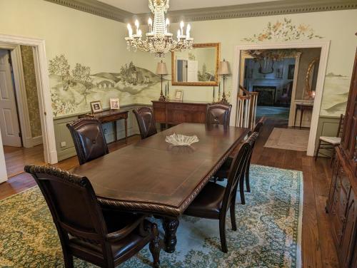 The Virginia Cliffe Inn – Glen Allen, VA