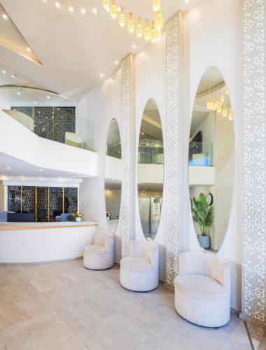 Agripas Boutique Hotel - image 11