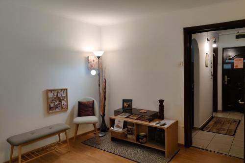 Anna Studio 4
