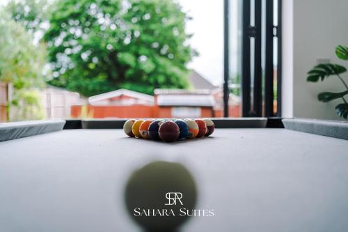 Stylish 4BR Home - Birmingham Stay - Cadbury World & QE Hospital - Parking, Бирмингем (фото 7)
