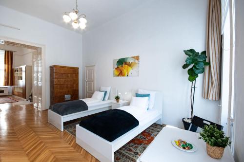 Very Central - Simple - Easy Sleep - image 14