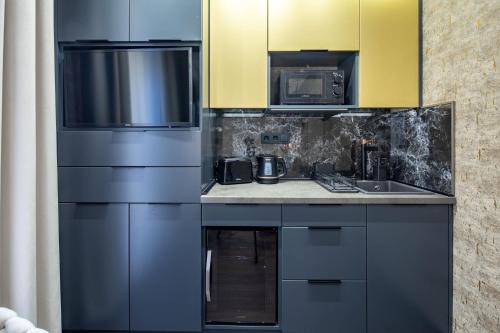 Extra Central - Stylish & Luxury Stay - image 4