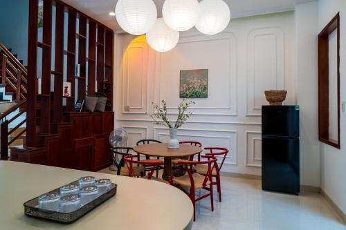 Casa de LYN Nha Trang in วิง เฮียบ