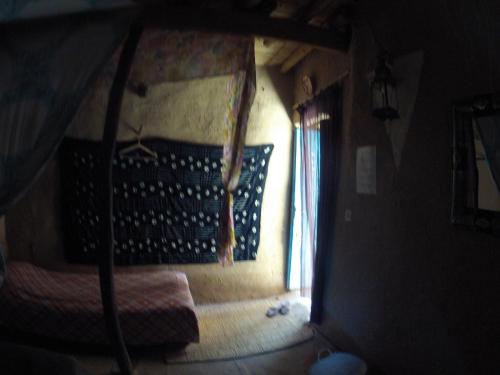 1 double bed, 1 twin bed