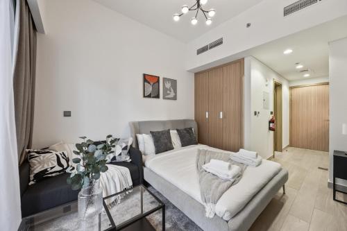 Elite Escape - Getaway in Azizi Riviera 26, Dubái (foto 2)