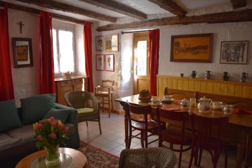 Gîte de Cep et de Grès (Gite de Cep et de Gres) in Мутціг