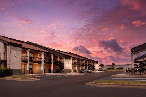 Quality Inn Madison - image 10