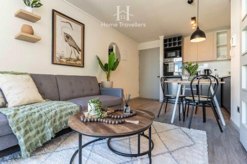 Descanso Moderno a Pasos del Metro Santa Isabel