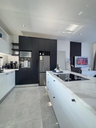 Stylish 3 Bedroom Group Stay in 卡里比布