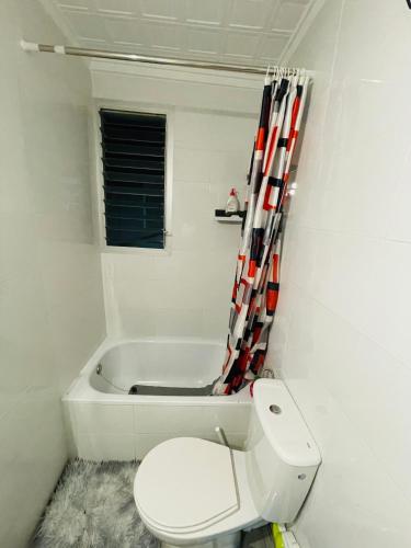 Habitación pequeña particular, Valencia (foto 10)