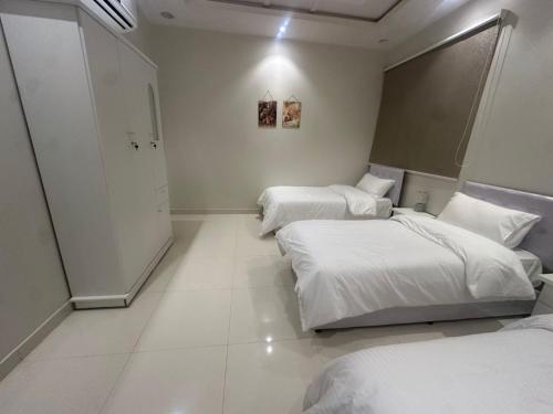 شقة واسعة ثلاث غرف نوم ودخول ذاتي, Riad (Foto 7)