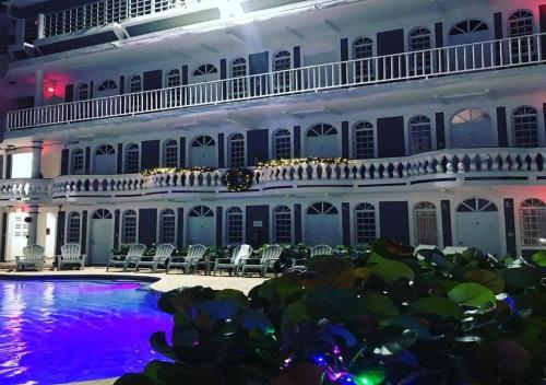 设施服务, The Village Inn in 卡罗来纳