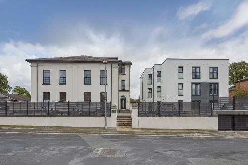 The Ashcroft Studios & Apartments with Free Parking, Manchester