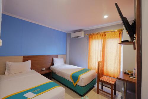 room detail thumbnail 1