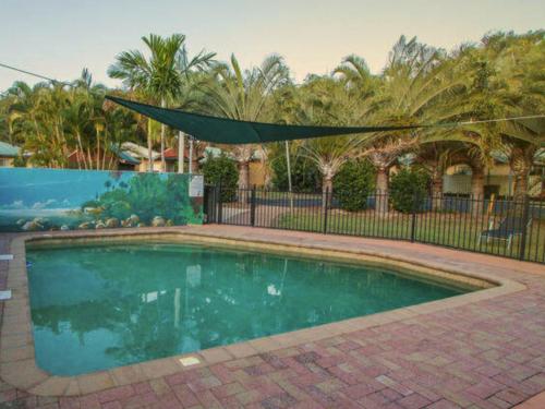 1770 Beachside Backpacker Room Type - Queen Room with Ensuite