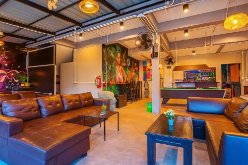 Eclipse Hostel and Bar 2