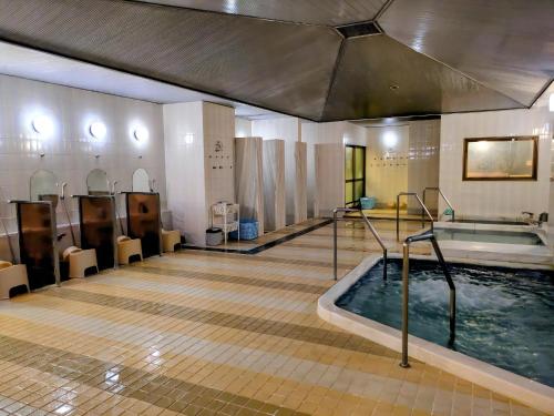 Swimming pool, The Crown Palais New Hankyu Kochi in Kochi
