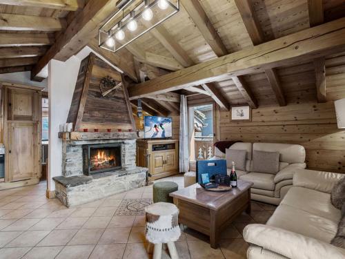 Chalet indépendant à Courchevel 1650 avec sauna, 4 chambres, parking - FR-1-563-162