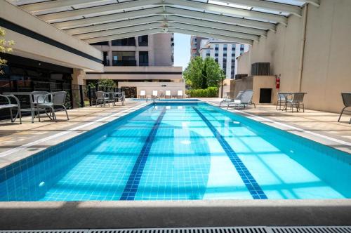 Quarto de hotel de luxo Congonhas in カンポ ベロ