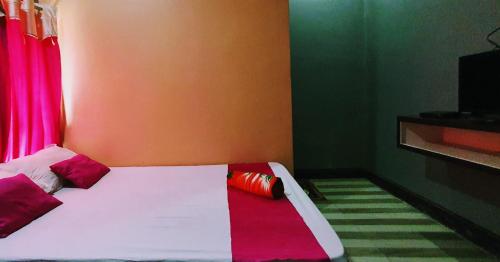 Devtara- Himalayan Hotel in สิทธารถะนคร