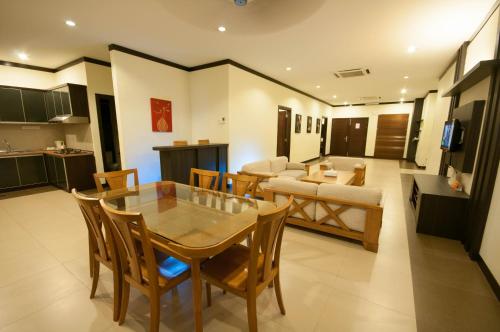 Hotel  Felda Residence Hot Spring in Sungkai