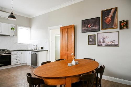 Carisbrook Cottage in Armidale