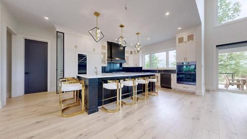 Lucky Mansion - a Luxury Villa in Fort Erie ! in 伊利堡