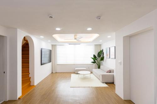 Split Level House in Hongdae, Soul (fotografie 2)