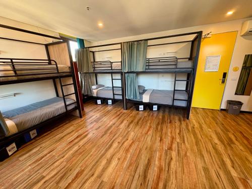 Flinders Backpackers – Melbourne, GA