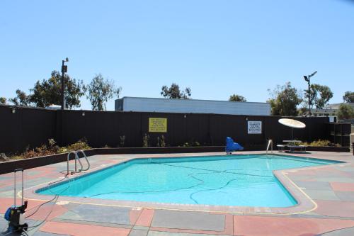 Inns of California Salinas - 전망