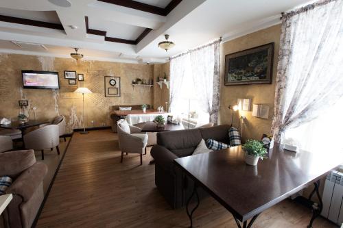 Pomestye Hotel