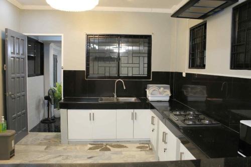 Max - Relax Staycation in Matina Aplaya