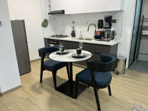 keuken, Cozy Stylish Apartment with King Bed and Wi-Fi in Athi River