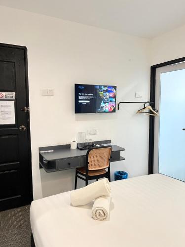 Luna Hotel by Moonknight Room Type - Double Room