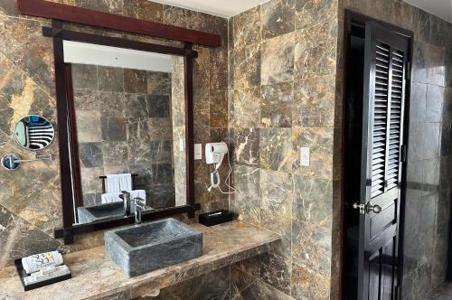RMH Le Belhamy Beach Resort, Hoi An (photo 7)