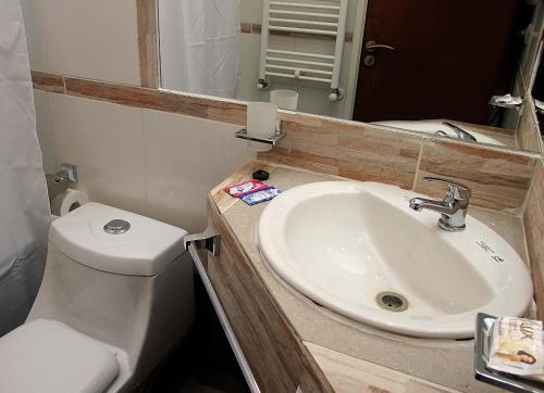 Salle de bain, Hotel Rucaitue in Osorno