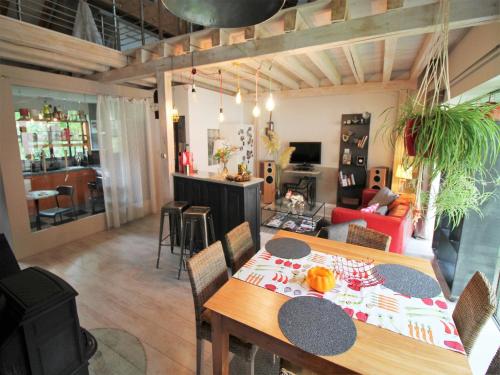 Удобства, Cottage in Saint-Quirin by Lake & Town in Saint-Quirin