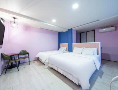 Hotel 7