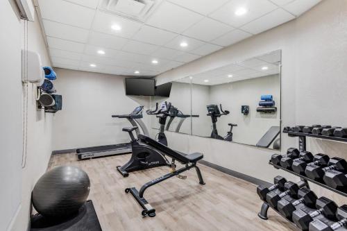 Quality Inn Union City - Atlanta South - image 42
