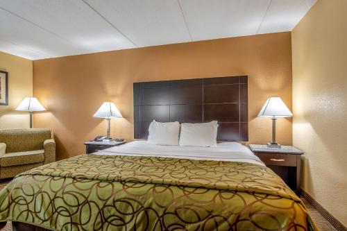 Quality Inn Tully I-81 - image 2