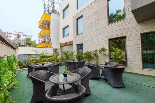 Aliste millennium City centre Fortis Gurugram - image 4