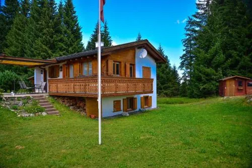 Chalet in Brambrüesch near Malix and Lenzerheide in Malix, Schweiz