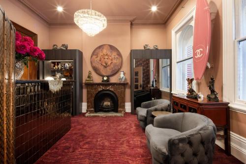 Medusa Hotel in Darlinghurst