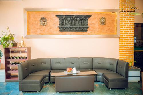 Amrapali Cottage and Restaurant Pvt Ltd in พุฒวัล