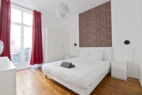 2 Bedroom Apartment Île Saint-Louis With Free Netflix - image 6