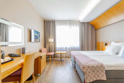 room detail thumbnail 1