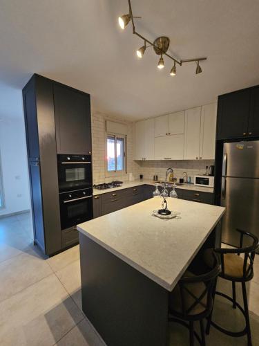 Kitchen, OrYam - Boutique Sea View Apt. 2BD Up to 8 Guests in Acre