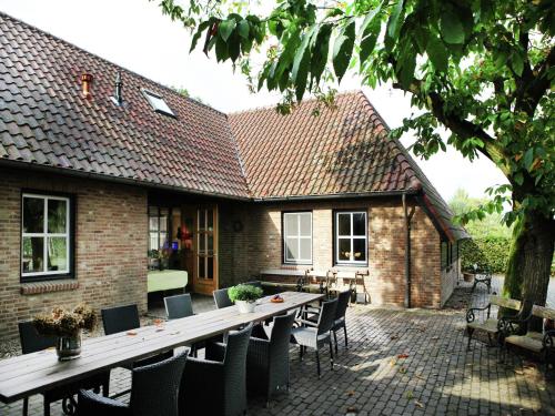  Atmospheric country house in Asten on a golf course in Asten