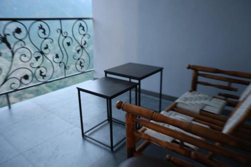 Crest hotel in Odzun