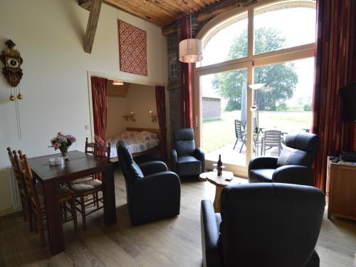 Quaint Farmhouse in Geesteren with Meadow View